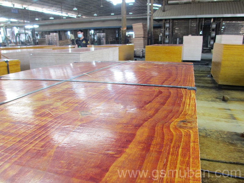 建筑膠合板價格是多少?如何選擇